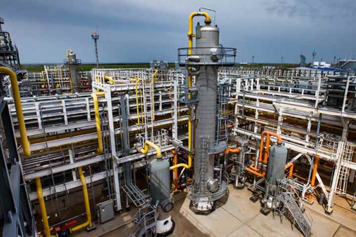 Fractional distillation of petroleum